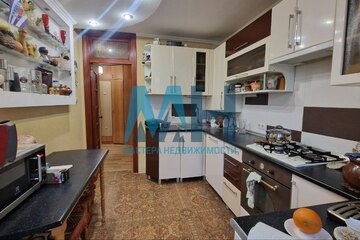 2-к квартира, 52 м², 4/5 эт.